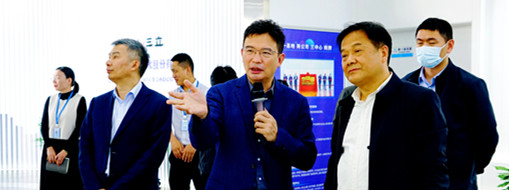 ?合肥市投资增进局副局长郭玉玺一行莅临中水龙8国际调研指导