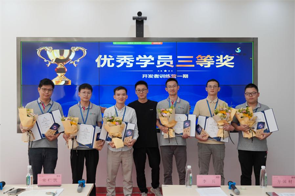 龙8-long8(国际)唯一官方网站